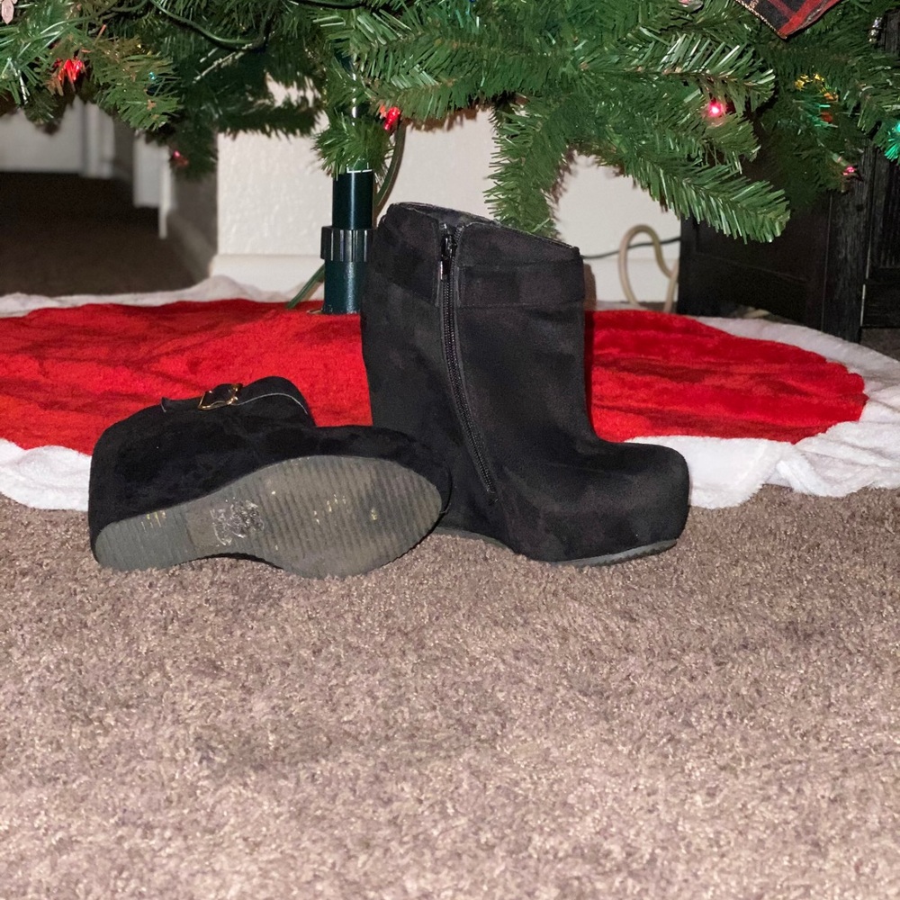 Black platforms - Picture 3 of 5